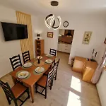 Bruno With 4 Bedrooms Near Apartamento