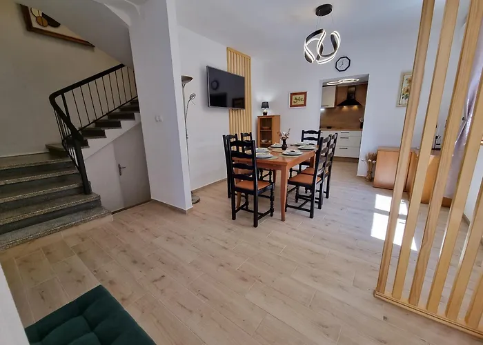 Bruno With 4 Bedrooms Near * 크리크베니카